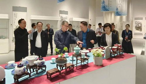 中央宣傳部領(lǐng)導蒞臨江西友邦文化調(diào)研，胡正魁陪同指導文化藝術(shù)交流與策劃工作